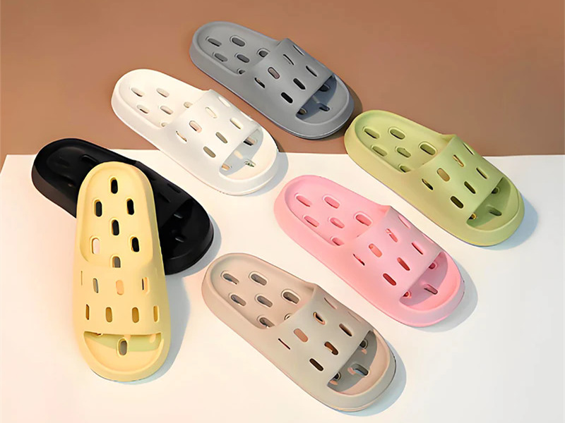Ang Ebolusyon ng Flip Flops: Mula sa Sinaunang Pinagmulan hanggang sa Mga Modernong Tren