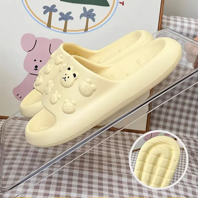 Paano pinagsama ng mga tsinelas ng oso ang ginhawa, istilo, at pag -andar?