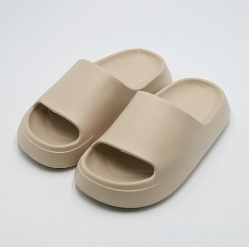 Ang Kumpletong Gabay sa Solid Color Slippers | Mula sa Pagpili ng Materyal hanggang sa Pangangalaga